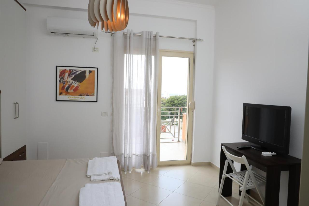 Square View Apartment Vlorë 외부 사진